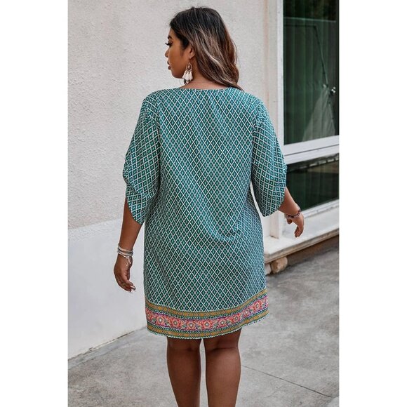 Womens Plus Size V-Neck Printed Loose Fit Midi Dress - Picture 2 of 3